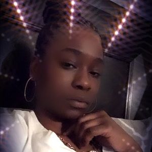 Meet your Posher, Lavargea